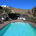 Roco 1 - Grosser Pool, Sauna, Wundervoller Meerblick, Pure Entspannung *