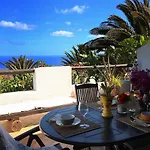 Roco 1 - Grosser Pool, Sauna, Wundervoller Meerblick, Pure Entspannung Tatil Evi *