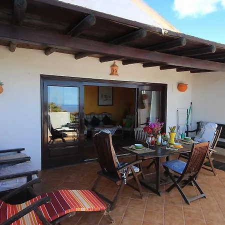 Roco 1 - Grosser Pool, Sauna, Wundervoller Meerblick, Pure Entspannung * La Asomada (Lanzarote)
