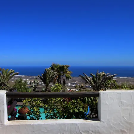 Roco 1 - Grosser Pool, Sauna, Wundervoller Meerblick, Pure Entspannung