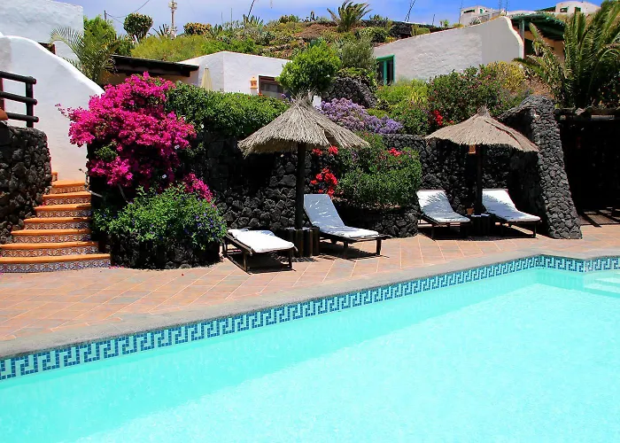 Roco 1 - Grosser Pool, Sauna, Wundervoller Meerblick, Pure Entspannung La Asomada (Lanzarote)