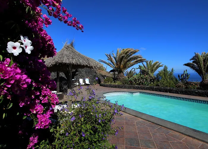 Roco 1 - Grosser Pool, Sauna, Wundervoller Meerblick, Pure Entspannung