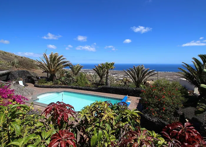 Roco 1 - Grosser Pool, Sauna, Wundervoller Meerblick, Pure Entspannung La Asomada (Lanzarote)