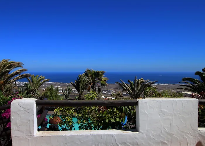 Roco 1 - Grosser Pool, Sauna, Wundervoller Meerblick, Pure Entspannung