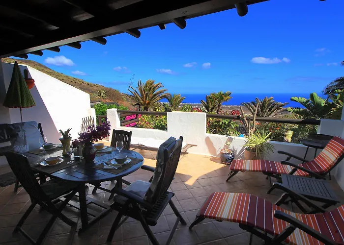 Tatil Evi Roco 1 - Grosser Pool, Sauna, Wundervoller Meerblick, Pure Entspannung