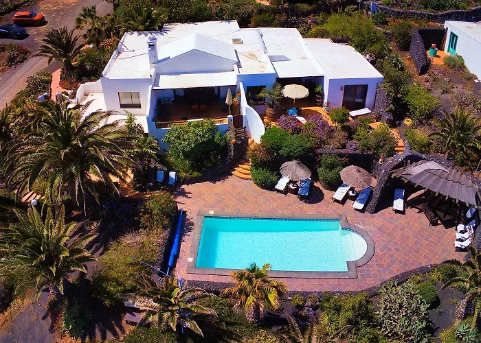 Roco 1 - Grosser Pool, Sauna, Wundervoller Meerblick, Pure Entspannung La Asomada (Lanzarote)