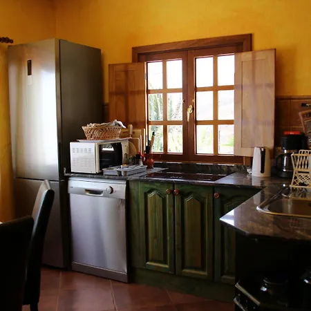 Roco 1 - Grosser Pool, Sauna, Wundervoller Meerblick, Pure Entspannung Дом отдыха