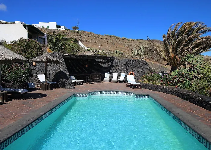 Roco 1 - Grosser Pool, Sauna, Wundervoller Meerblick, Pure Entspannung *